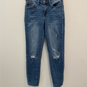 Judy Blue Ankle Cropped Distressed Jeans